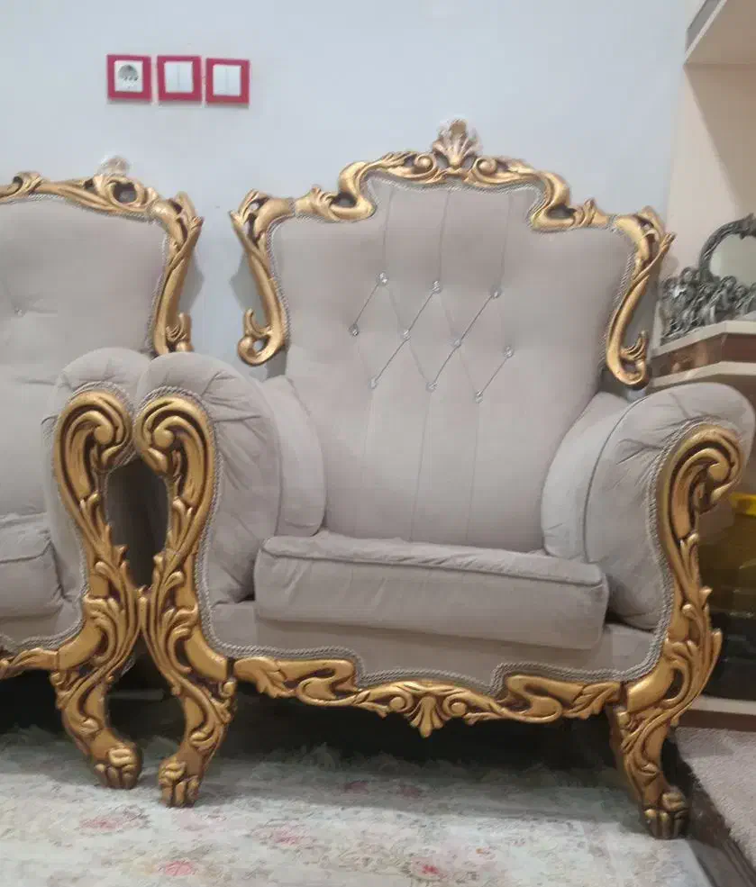 مبل۷نفره سلطنتی|مبلمان خانگی و میز عسلی|بندر ماهشهر, |دیوار