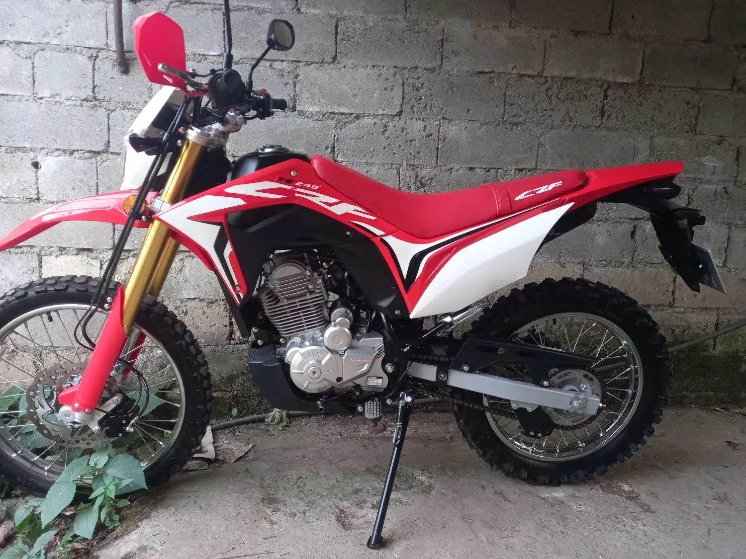 توسن ۲۵۰ طرح crf 1403|موتورسیکلت|خمام, |دیوار