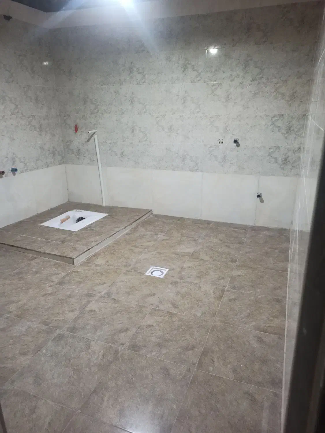 کاشی وسرامیک|خدمات پیشه و مهارت|سرپل ذهاب, |دیوار