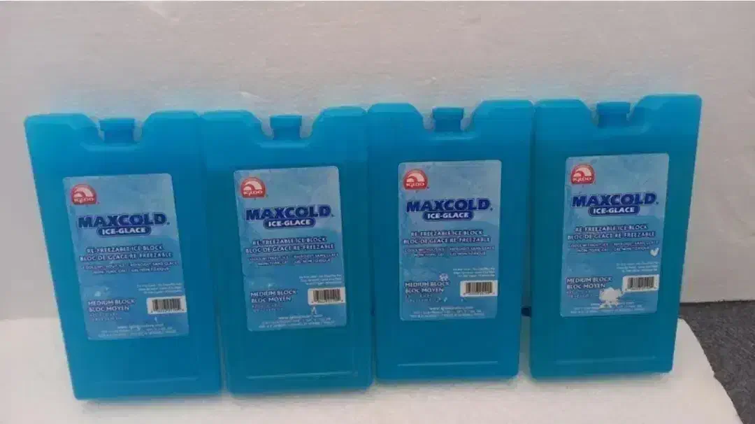 چهار عدد یخ خشک یا ژل سرد ایگلو Igloo اورجینال USA|ظروف نگهدارنده، پلاستیکی، یک‌بارمصرف|تهران, منیریه|دیوار
