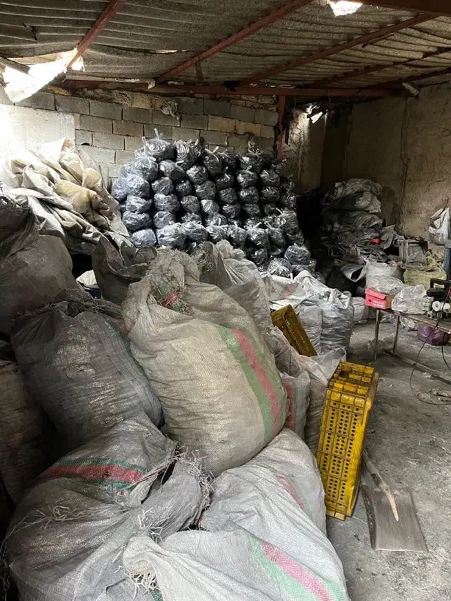 ذغال کبابی بسته بندی شده|خوردنی و آشامیدنی|بومهن, |دیوار