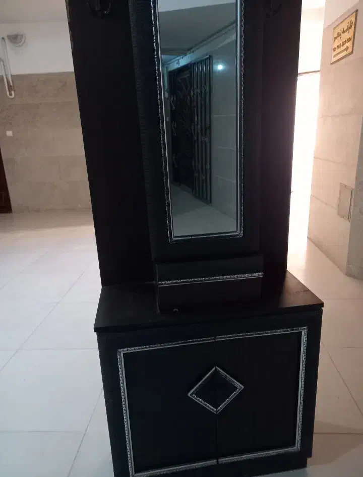 جاکفشی ایستاده|جاکفشی، کمد، دراور|زاهدان, |دیوار