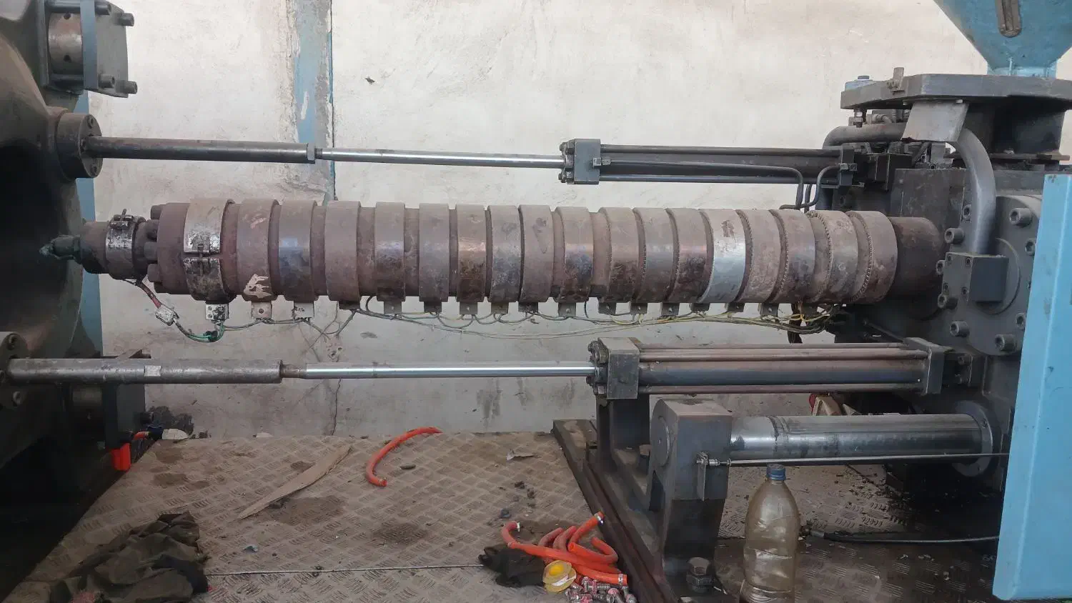 دستگاه|ماشین‌آلات صنعتی|اندیمشک, |دیوار