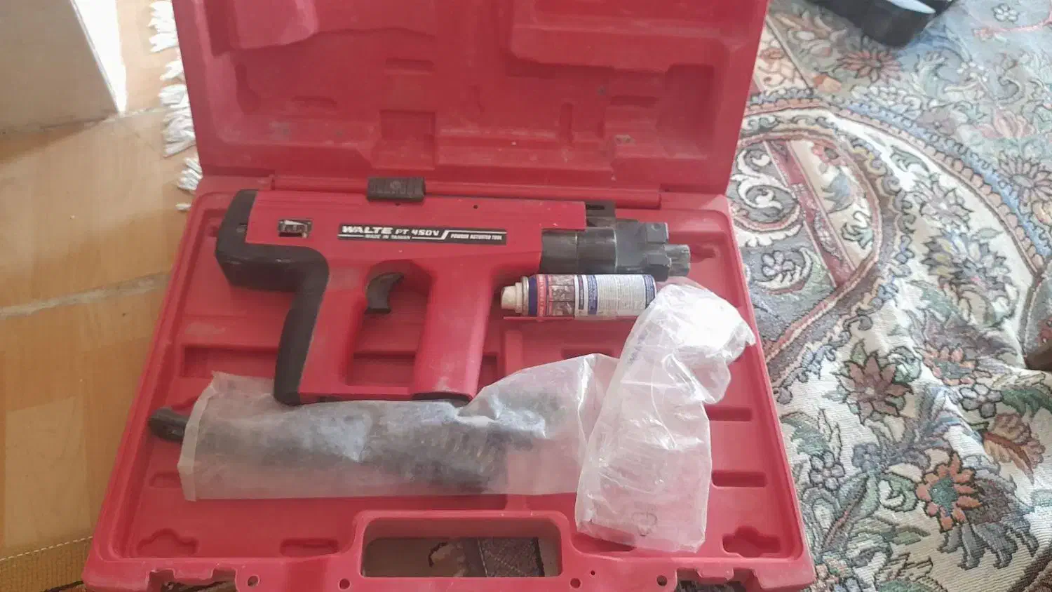 تفنگ میخکوب و تراز لیزری|ابزارآلات|تهران, مدائن|دیوار