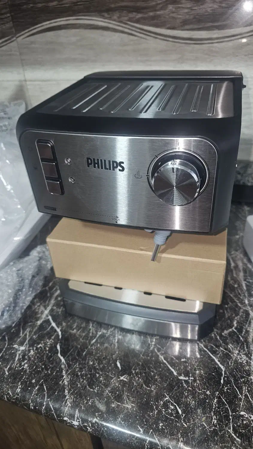 قهوه ساز خانگی فیلیپس|سماور، چای‌ساز، قهوه‌ساز|کازرون, |دیوار