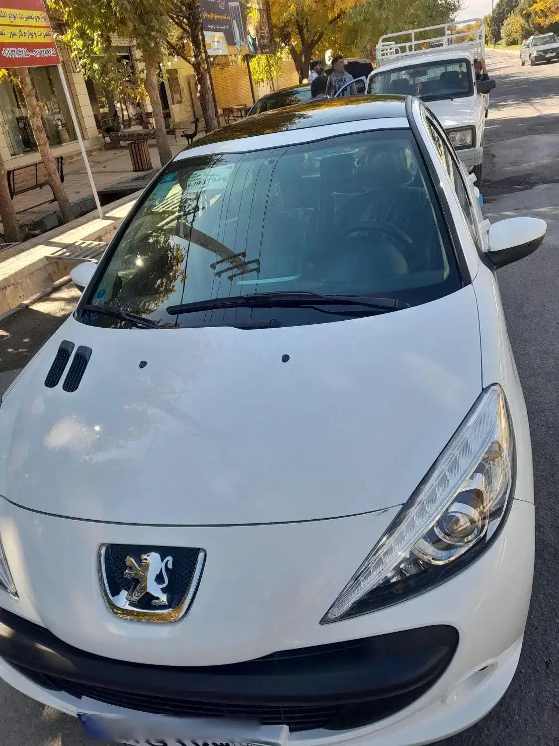 ۲۰۷ پانا ۱۴۰۱ بدون رنگ بدون لیسه فابریک ۴۵ تا کار|خودرو سواری و وانت|شیراز, شهرک مفتح|دیوار