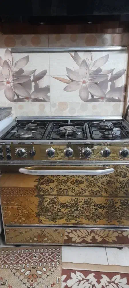 اجاق گاز دارای فر|اجاق گاز و لوازم برقی پخت‌وپز|قم, باجک دو|دیوار