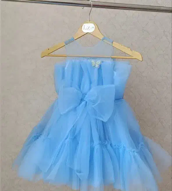 لباس مجلسی کودک|لباس|نیشابور, تختی|دیوار