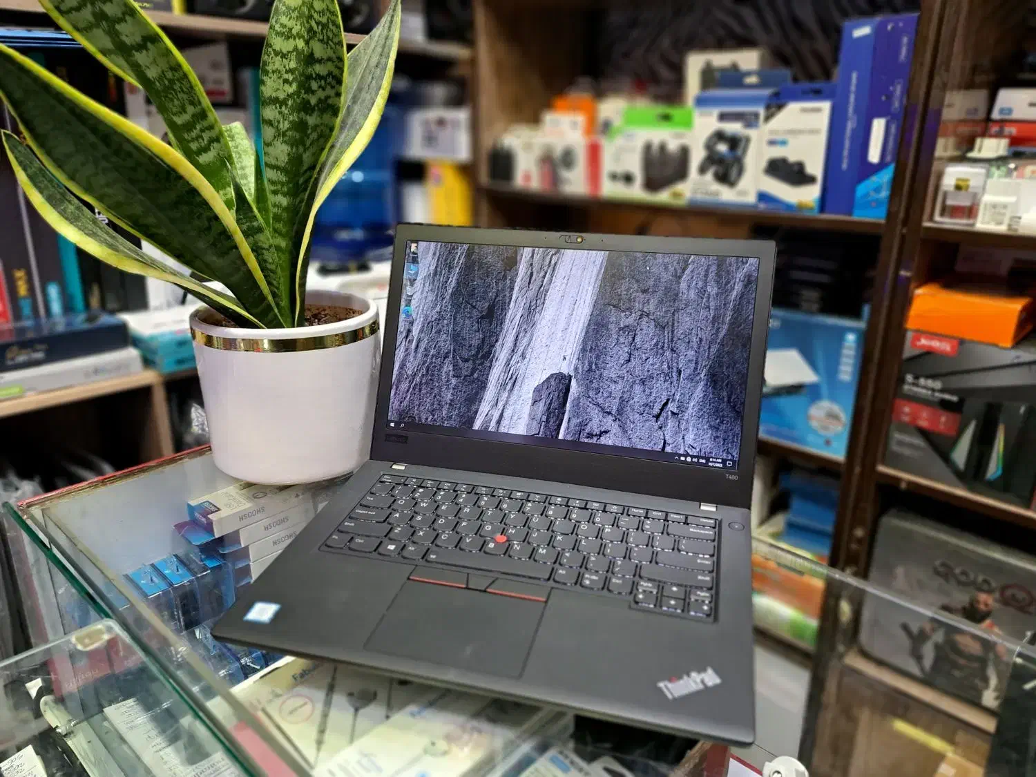 lenovo T480 نسل ۸ با 2g nvida درحد|رایانه همراه|کرمانشاه, |دیوار