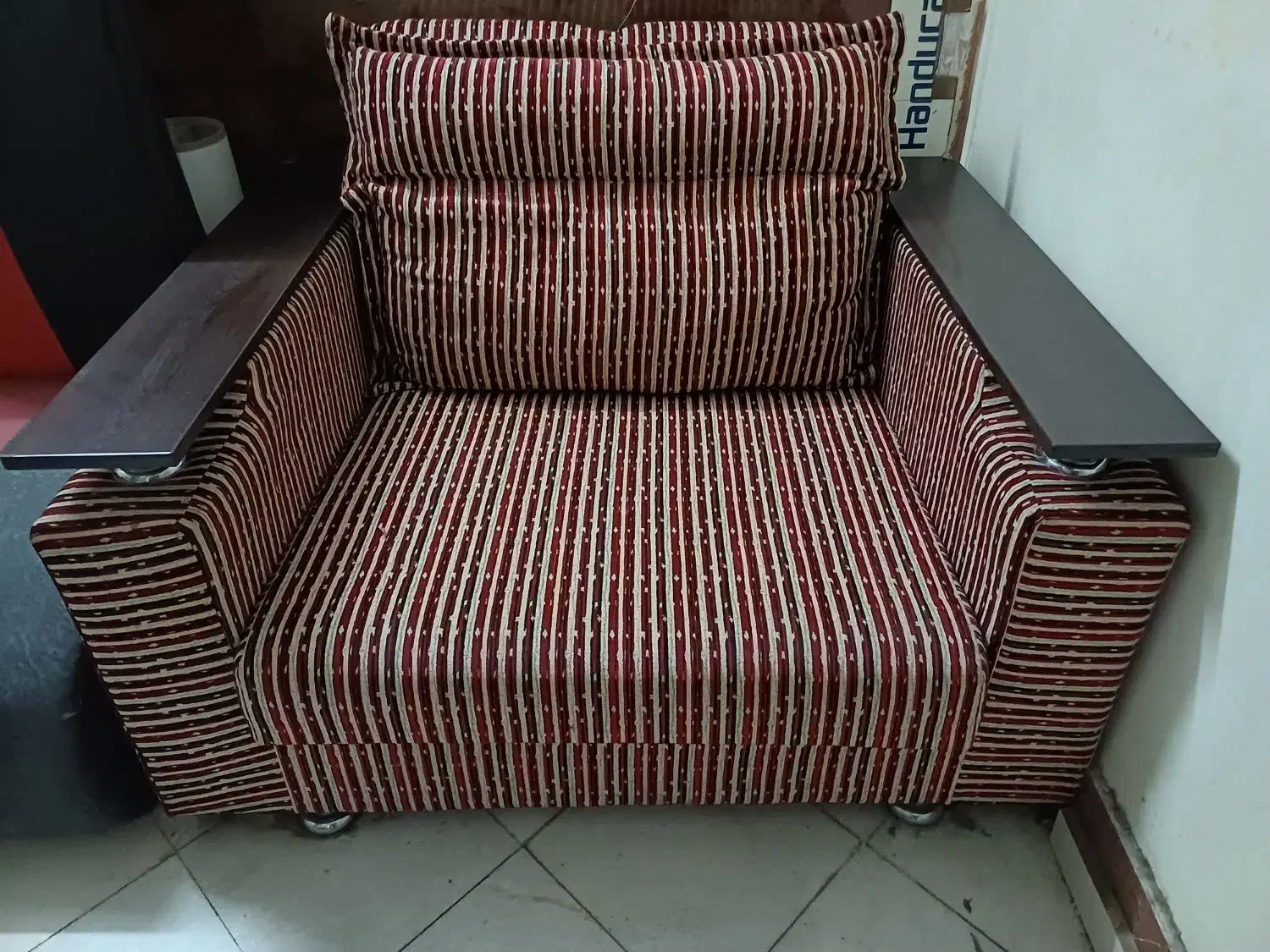 مبل تخت خواب شو 1 نفره|مبلمان خانگی و میز عسلی|ری, فیروزآبادی|دیوار