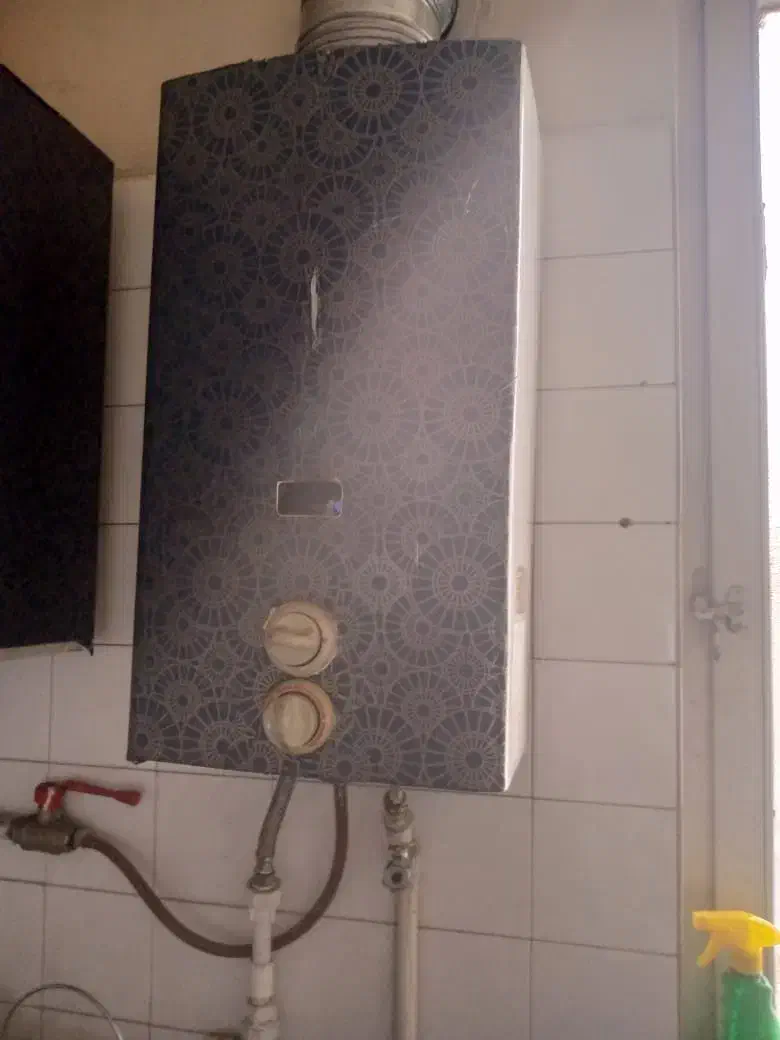تعمیر سرویس آبگرمکن بخاری پکیج افسریه خزانه شهرری|آبگرمکن، پکیج، شوفاژ|تهران, آهنگران (سراسیاب دولاب)|دیوار