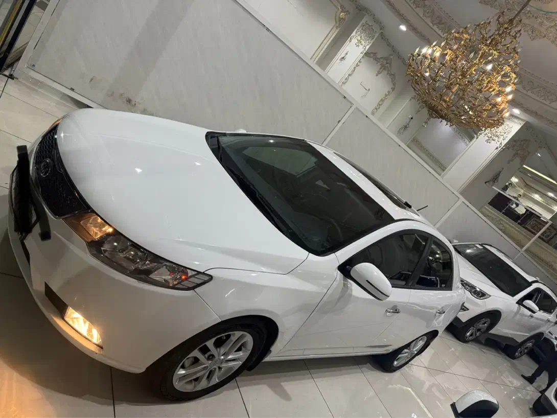 سراتو ۱۳۹۷ آپشنال اتوماتیک بدون رنگ نقد اقساط|خودرو سواری و وانت|تبریز, |دیوار