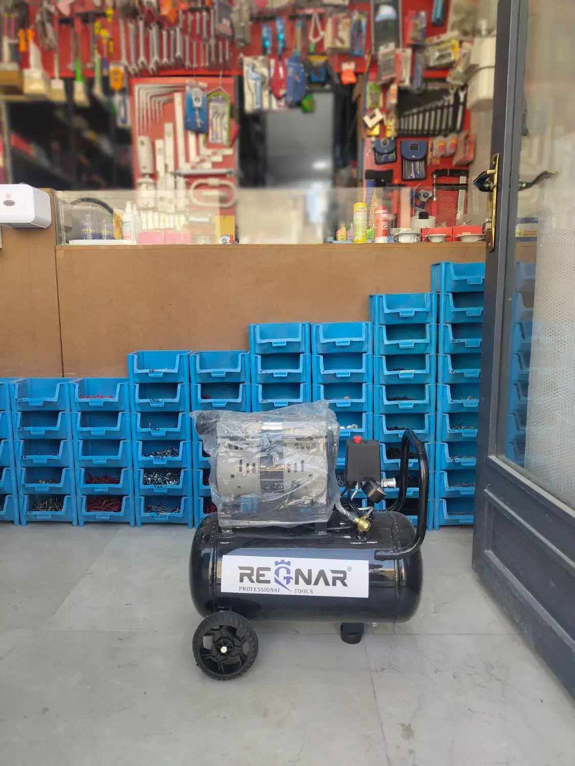 کمپرسور باد 30لیتری سایلنت رگنار|ابزارآلات|تهران, خلیج فارس|دیوار