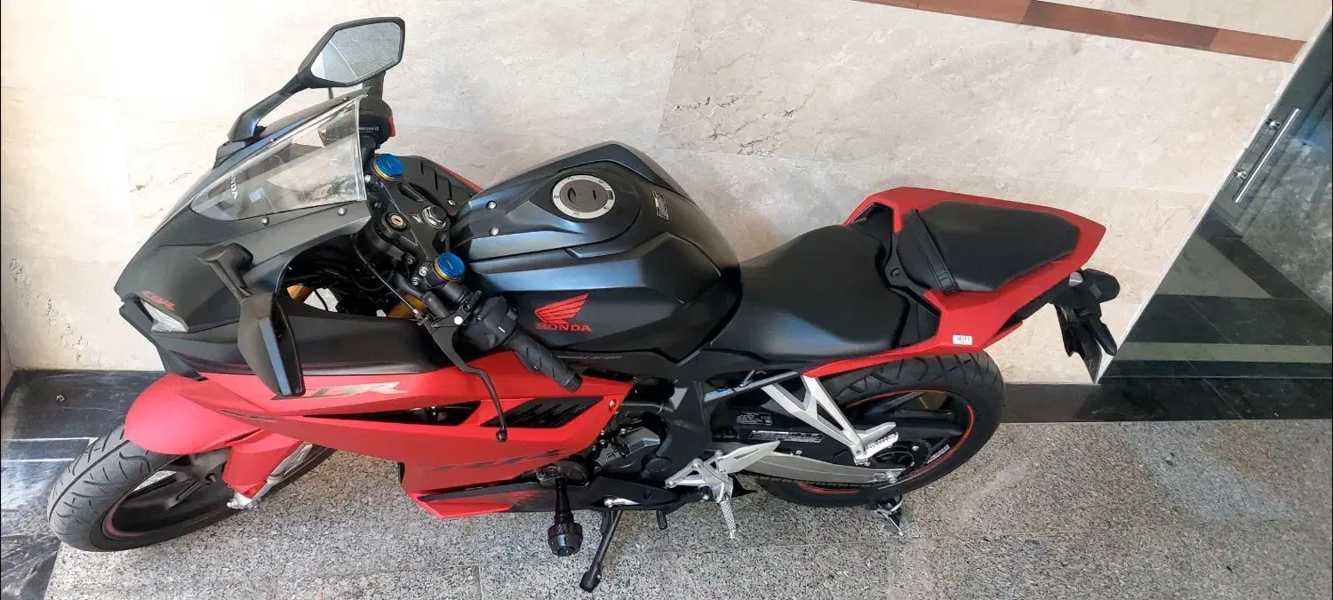 هوندا CBR 250 فول آپشن فوق‌العاده تمیز|موتورسیکلت|تهران, قبا|دیوار