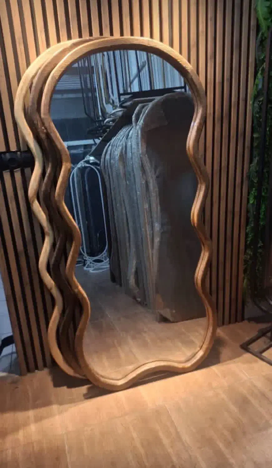 جاکفشی آینه‌دار دربازار مبل تهران|جاکفشی، کمد، دراور|تهران, شهید رجایی|دیوار