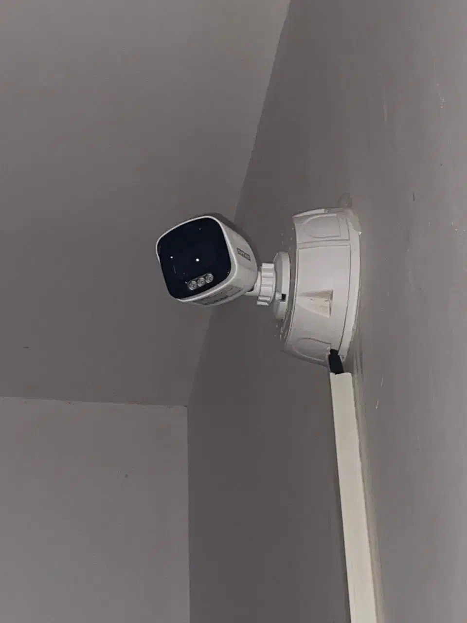 دوربین مداربسته|دوربین مداربسته|بابل, |دیوار