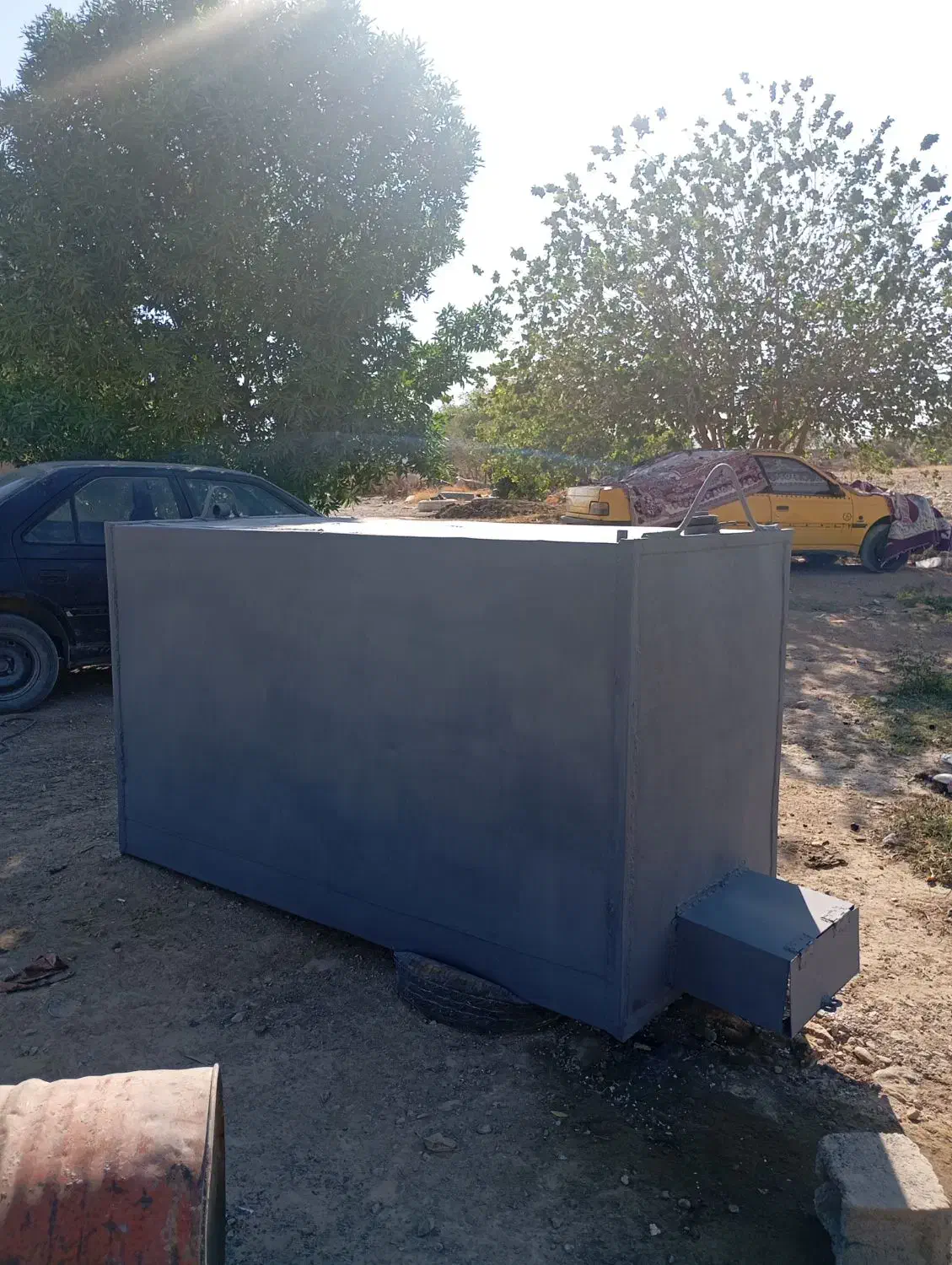 مخزن 2600لیتری با ورق ضخیم قدیمی|مصالح و تجهیزات ساختمان|دوگنبدان, |دیوار