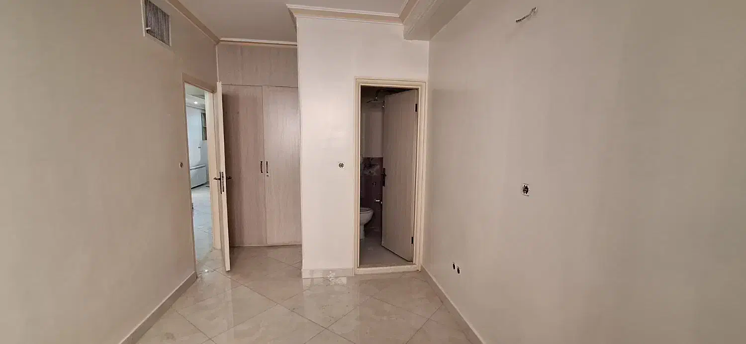 رهن و اجاره آپارتمان طبقه دوم ۱۰۲متری