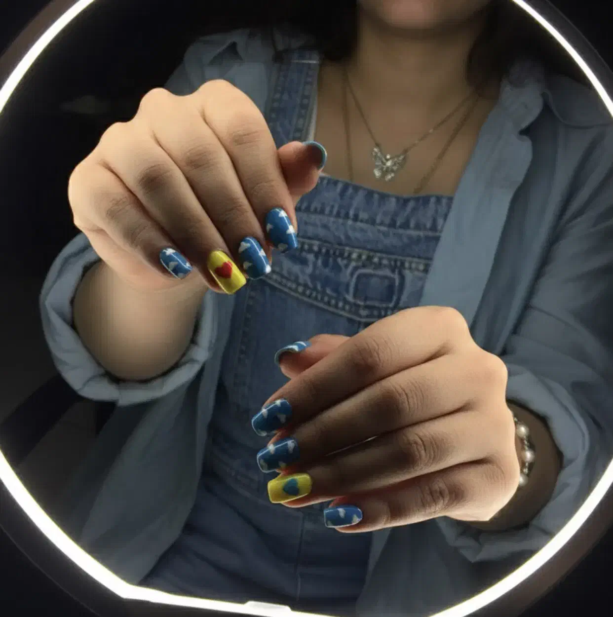 کاشت ناخن فقط ۲۵۰ و کراتین مو|خدمات آرایشگری و زیبایی|ملارد, |دیوار