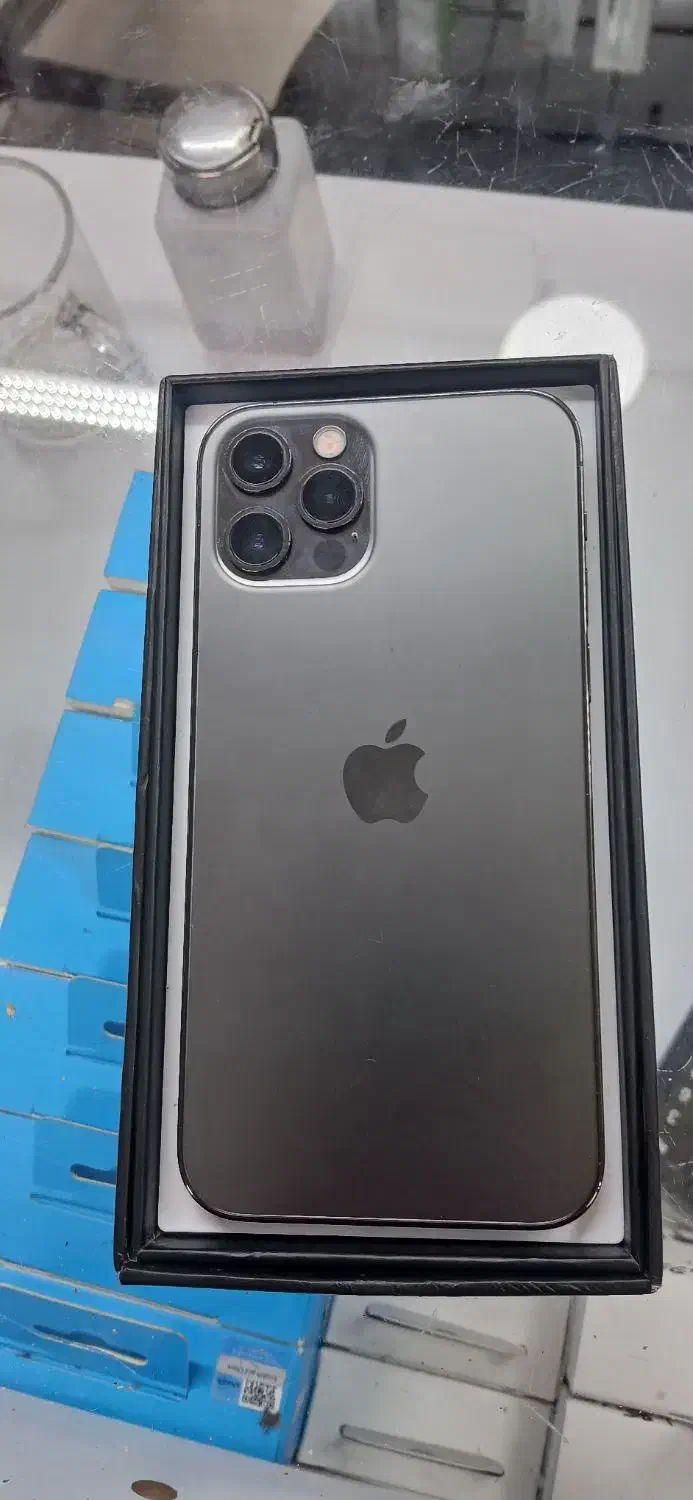 ایفون 12 پرو تمیز 256|موبایل|نشتارود, |دیوار