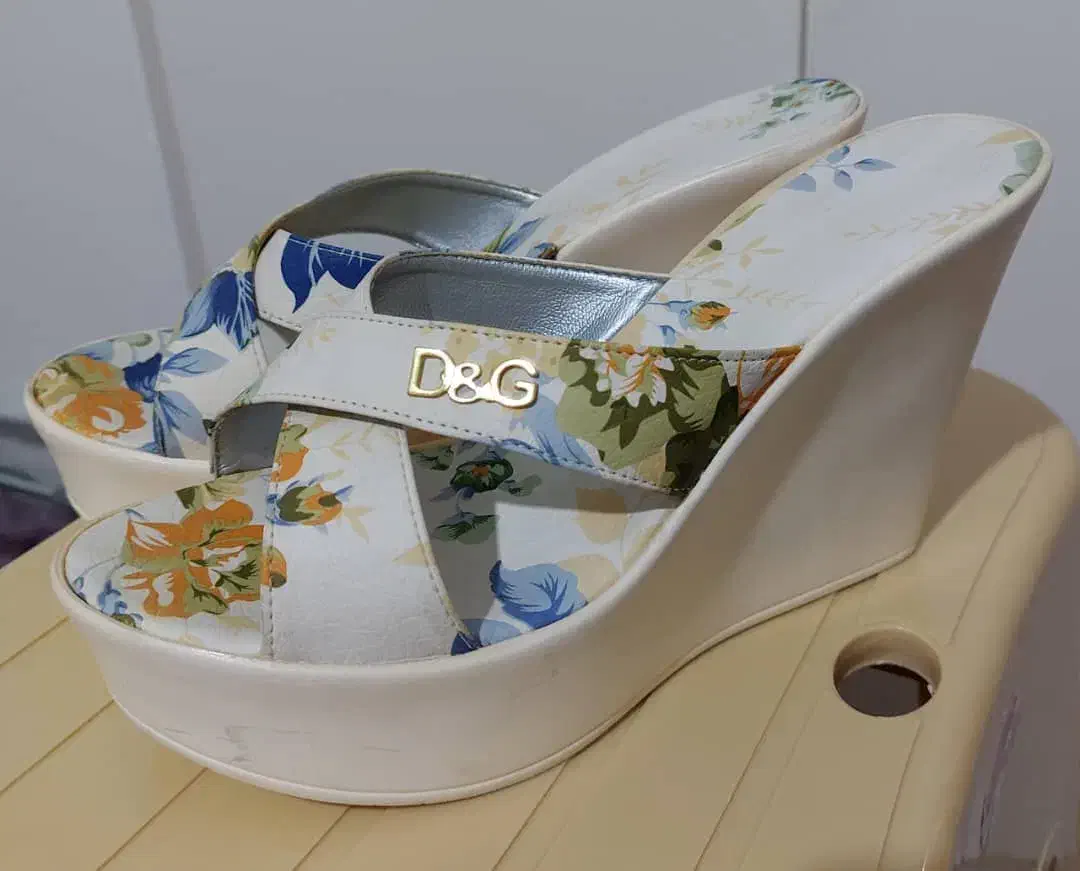 دمپایی صندل D&G|کیف، کفش، کمربند|قزوین, |دیوار