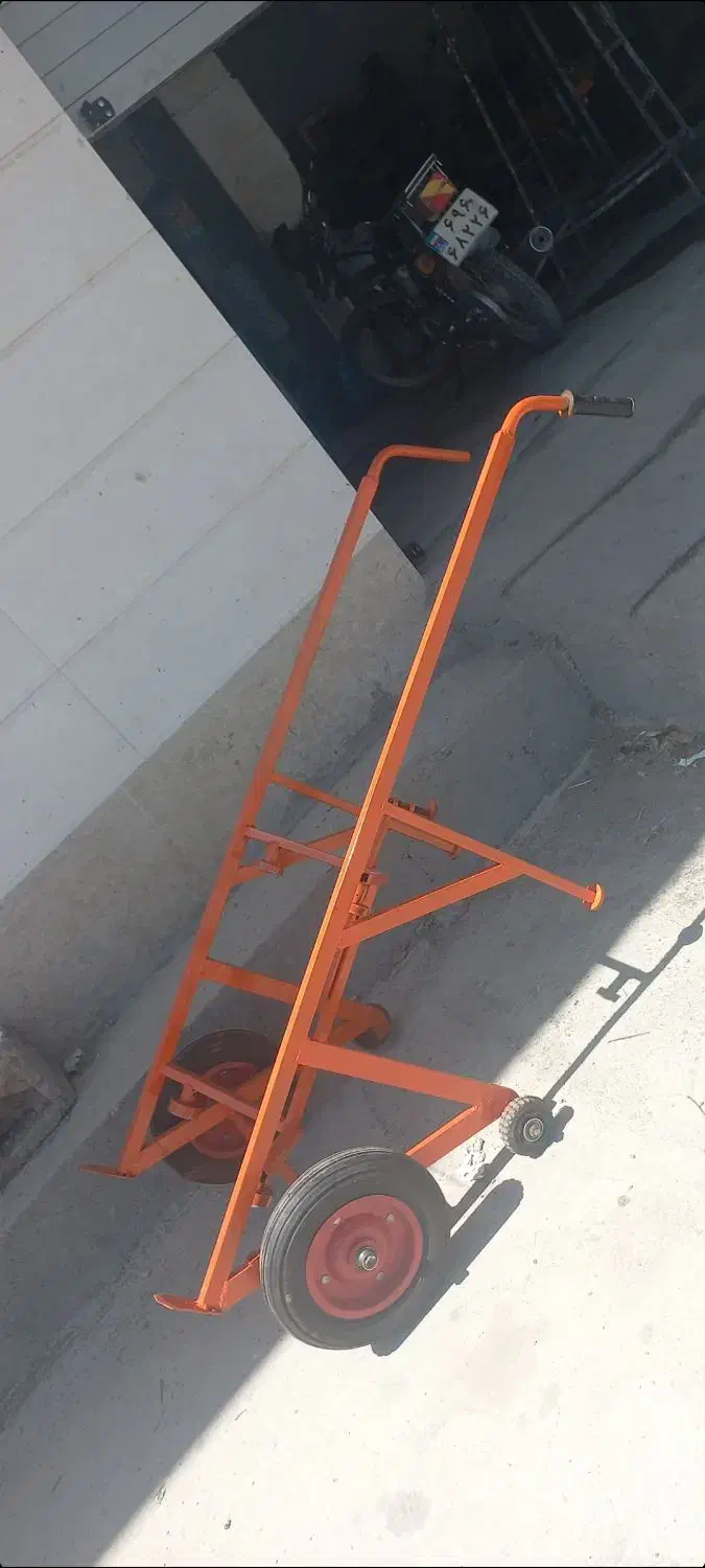 گاری بشکه بر چهار چرخ|ابزارآلات|پاسارگاد, |دیوار