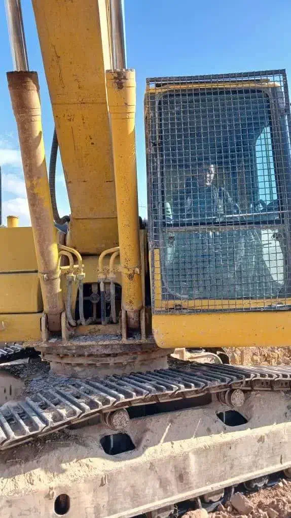 فروش بیل مکانیکی 220 خط 7 مدل 2009 با پیکور|خودرو سنگین|تبریز, |دیوار