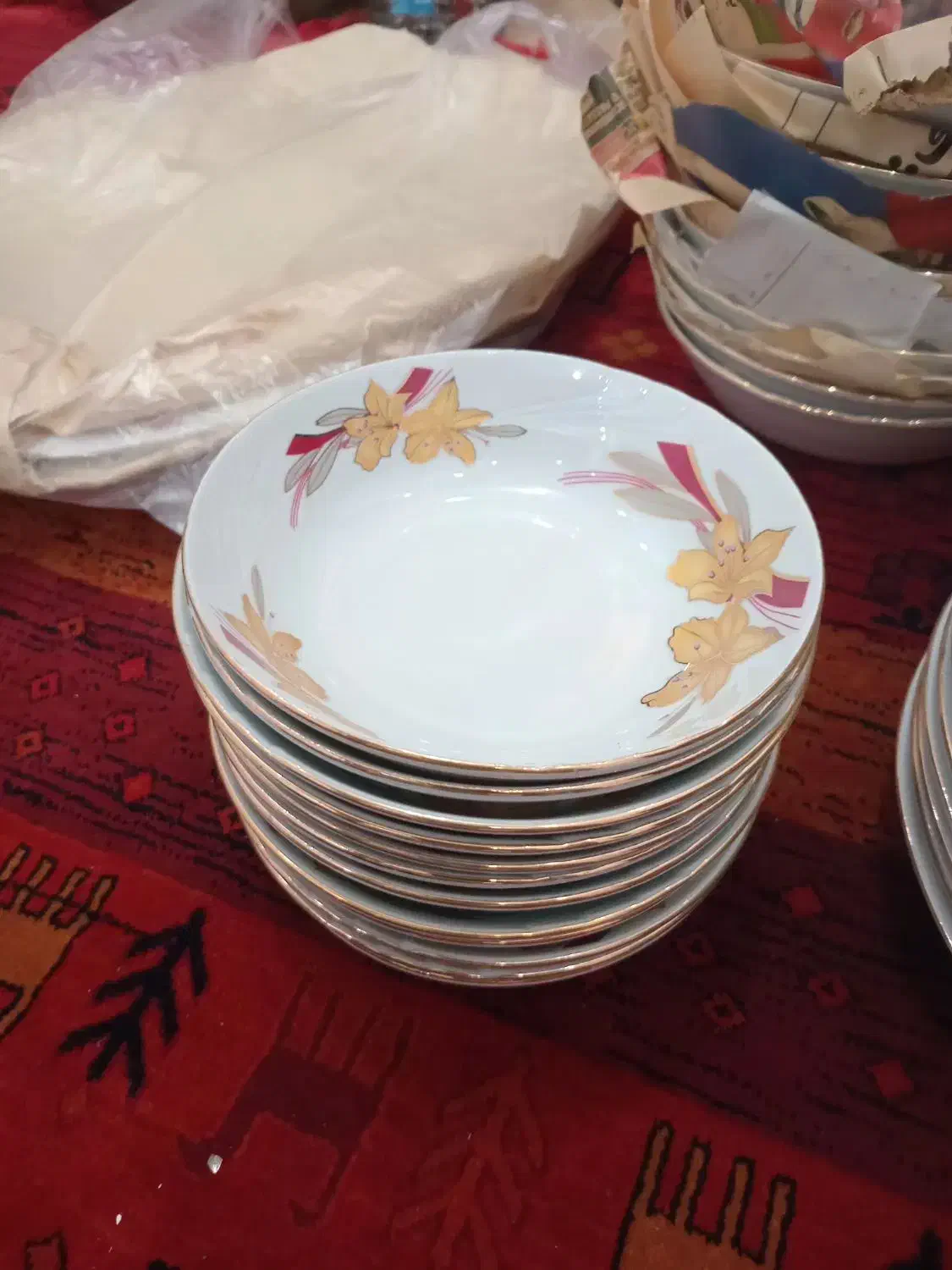 ظروف آشپز خانه|ظروف سرو و پذیرایی|رشت, ولکس|دیوار