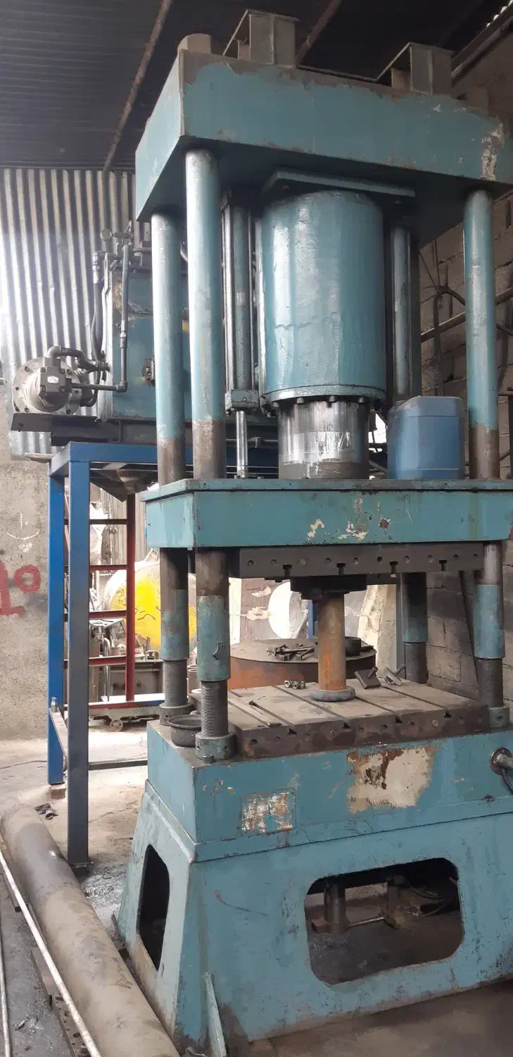 پرس هیدرولیک ۳۵۰ تن برای فرج|ماشینآلات صنعتی|تهران, شهید رجایی|دیوار