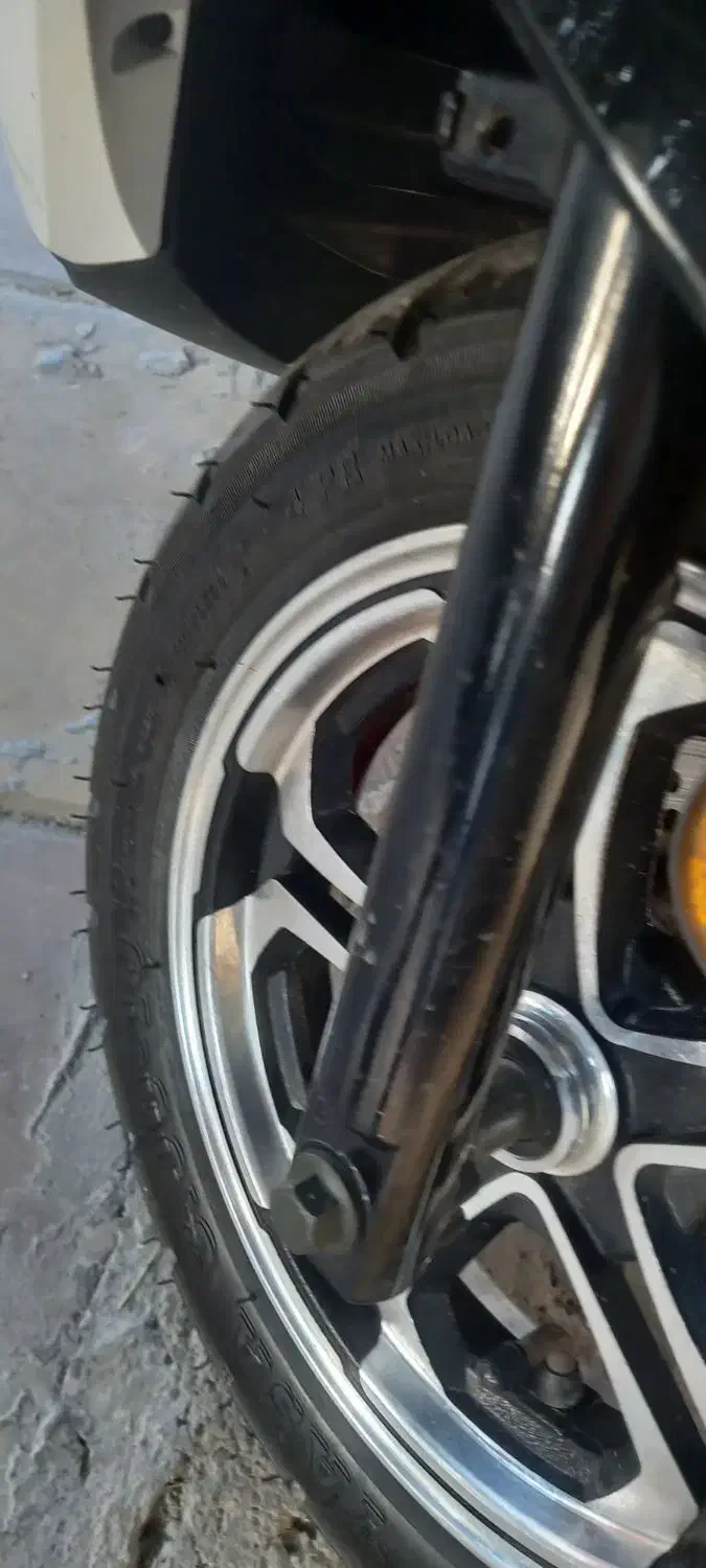 موتورسیکلت برقی برند sym تایلند|موتورسیکلت|کرج, شاهین‌ویلا|دیوار