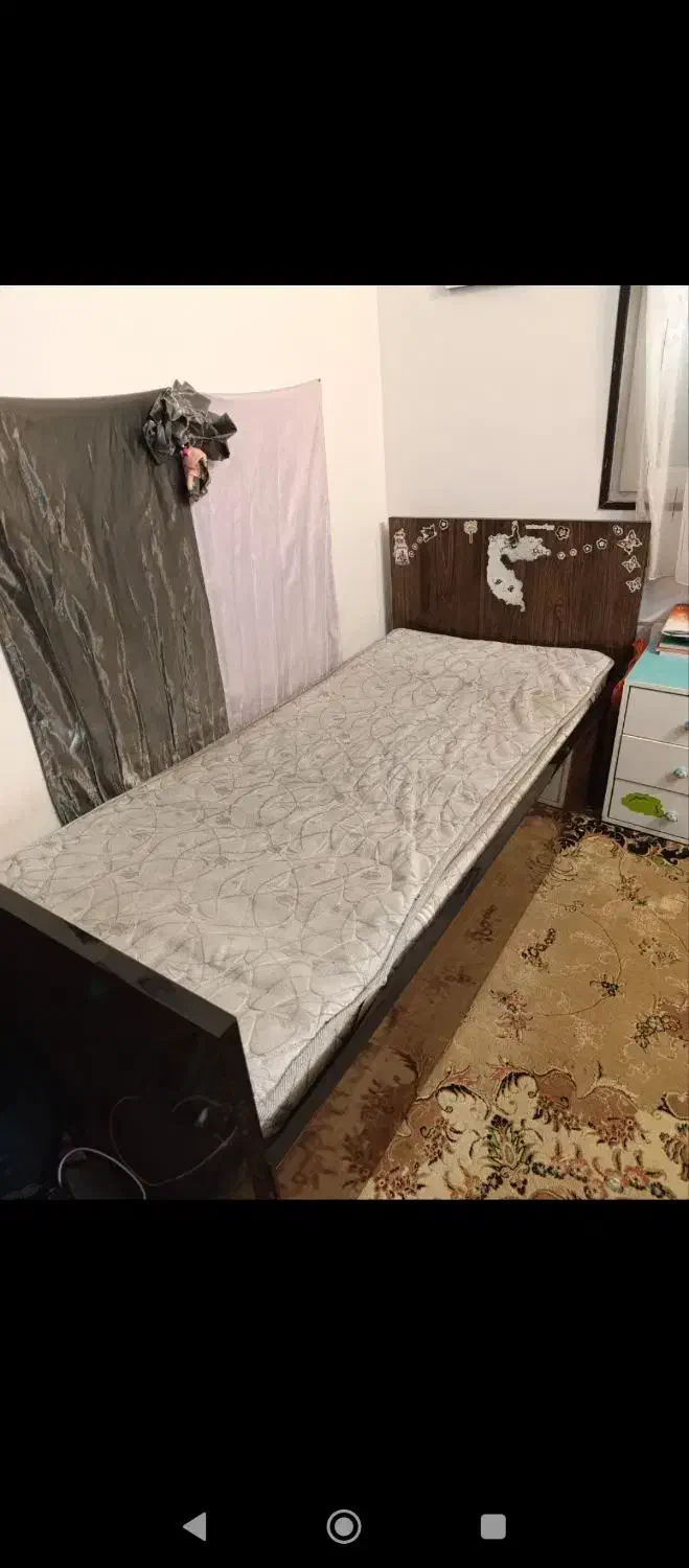 دو تخت یک نفره تمام ام دی اف|تخت و سرویس خواب|قم, بنیاد|دیوار