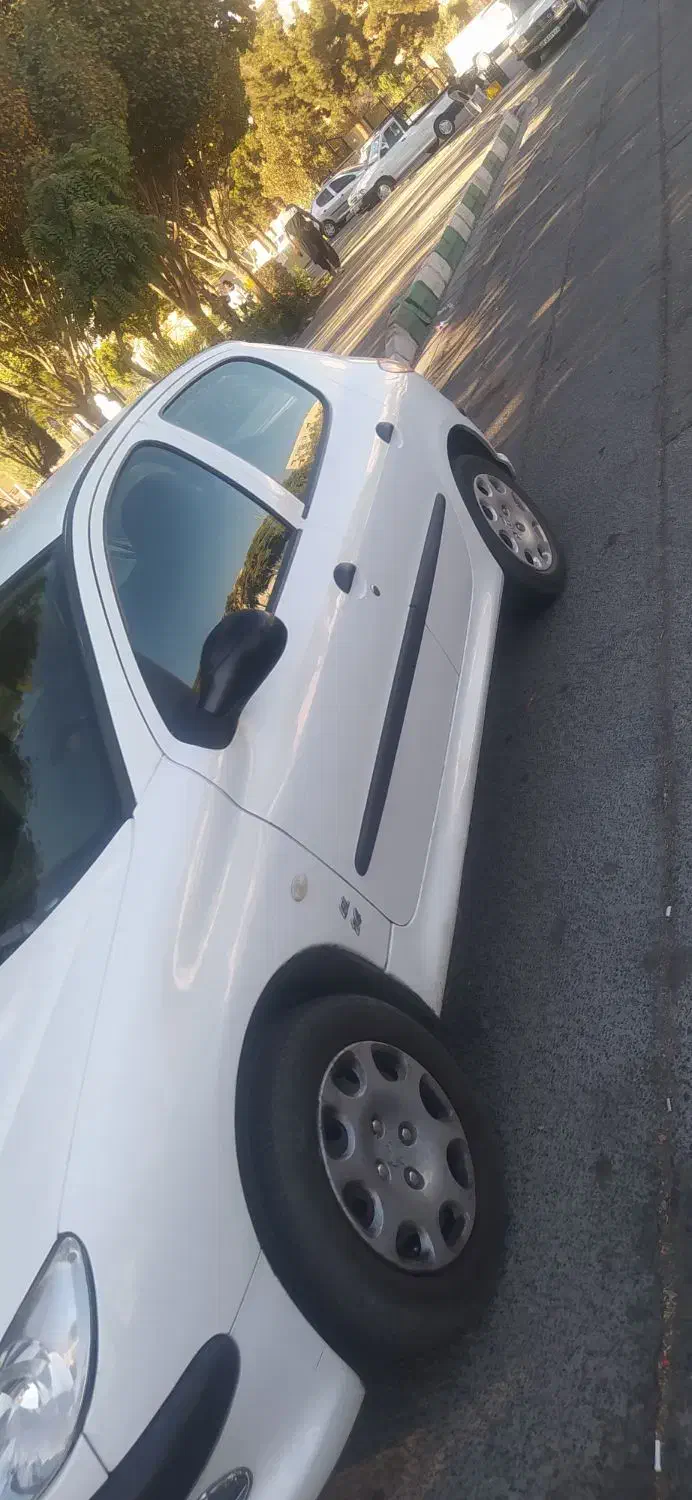 ماشین 206|خودرو سواری و وانت|فردیس, شهرک شهید حسینی|دیوار