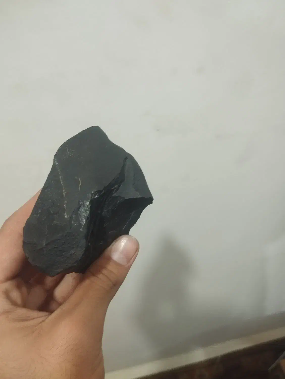 سنگ قیمتی جاسپر مشکی|کلکسیون اشیاء عتیقه|مرند, |دیوار