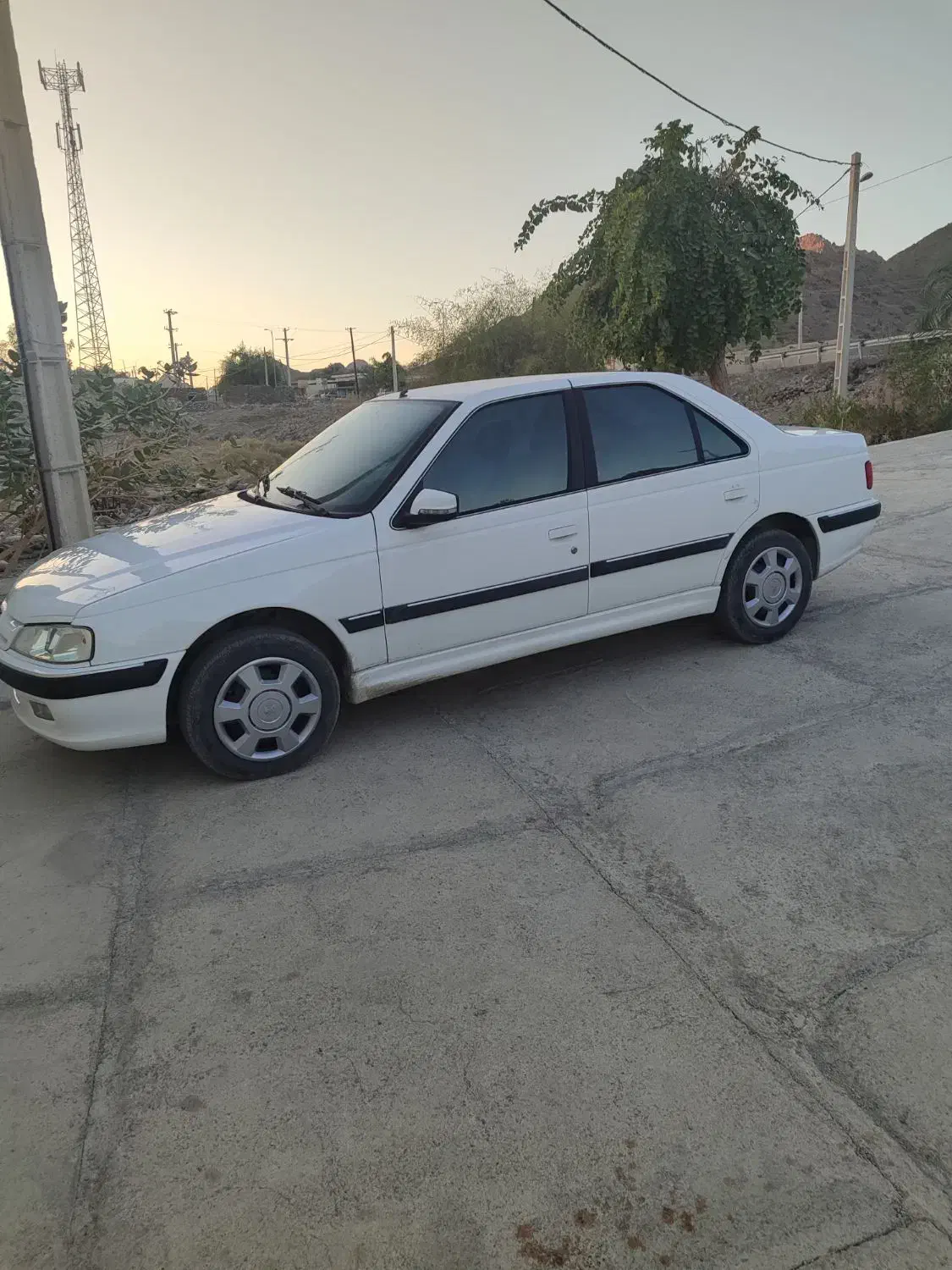 پژو پارس مدل 1401|خودرو سواری و وانت|سرباز, |دیوار