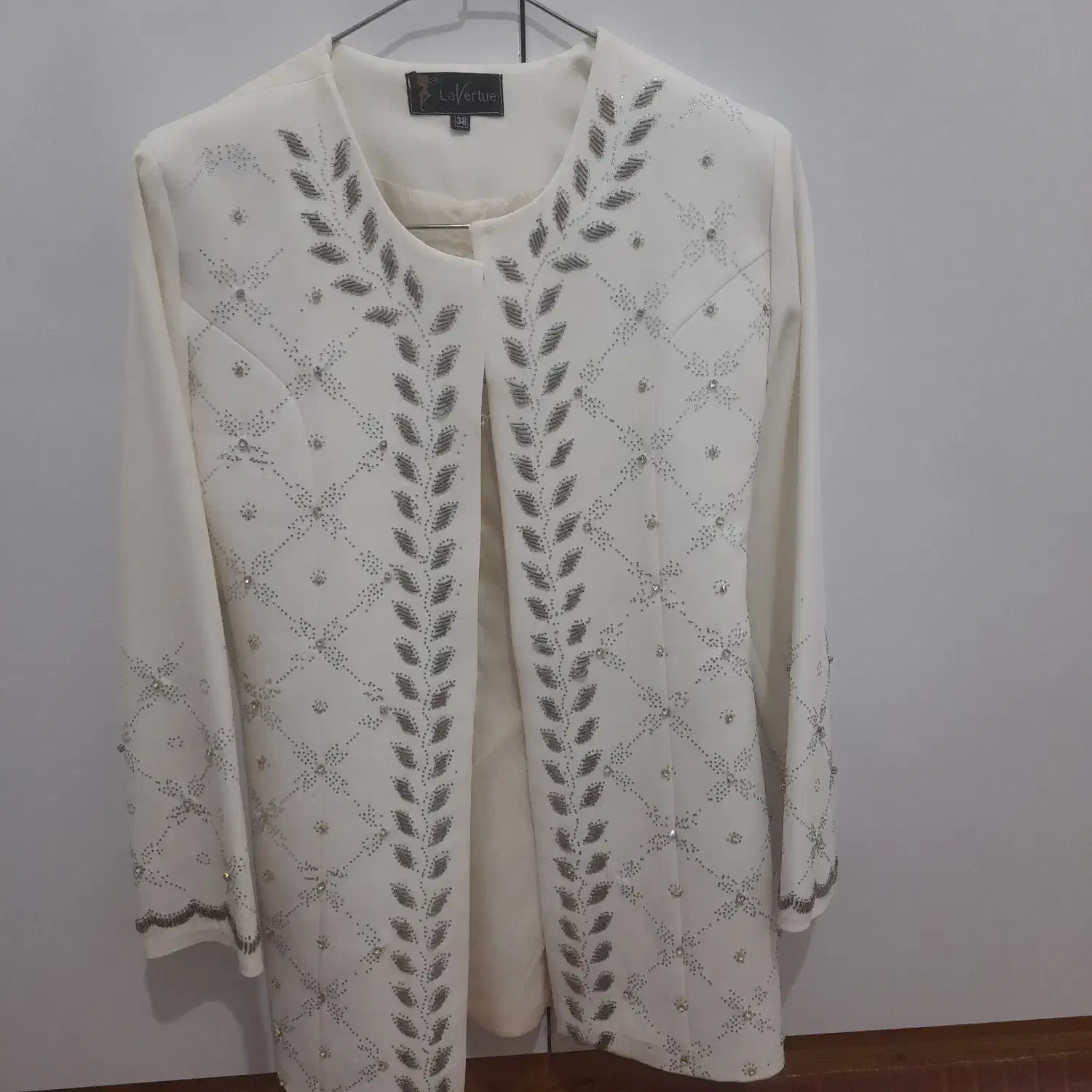 کت عقد  نو هستش|لباس|بردسکن, |دیوار