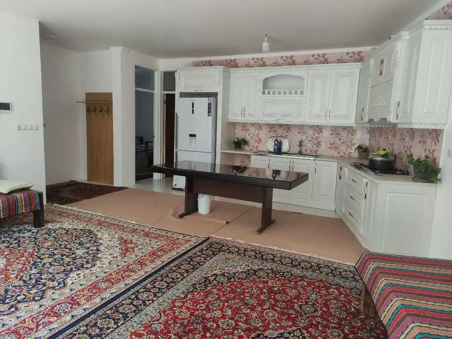 اجاره روزانه/هفتگی/ماهانه آپارتمان ۱۰۰ متری|اجارهٔ کوتاهمدت آپارتمان و سوئیت|قمصر, |دیوار