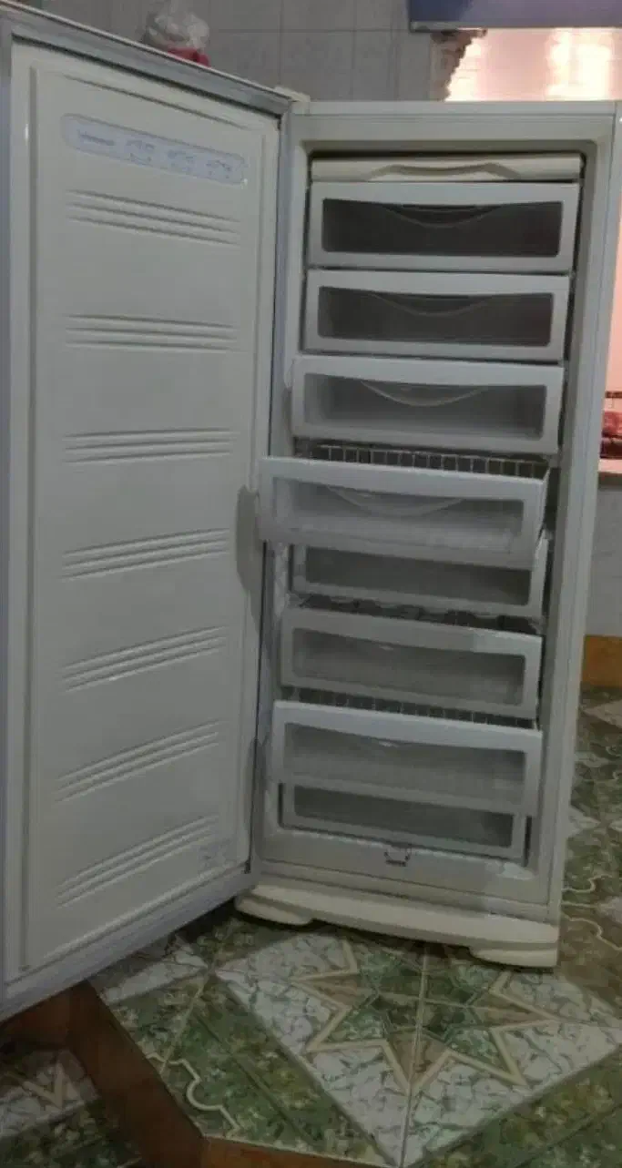 فریزر|یخچال و فریزر|مرودشت, ثبت احوال|دیوار