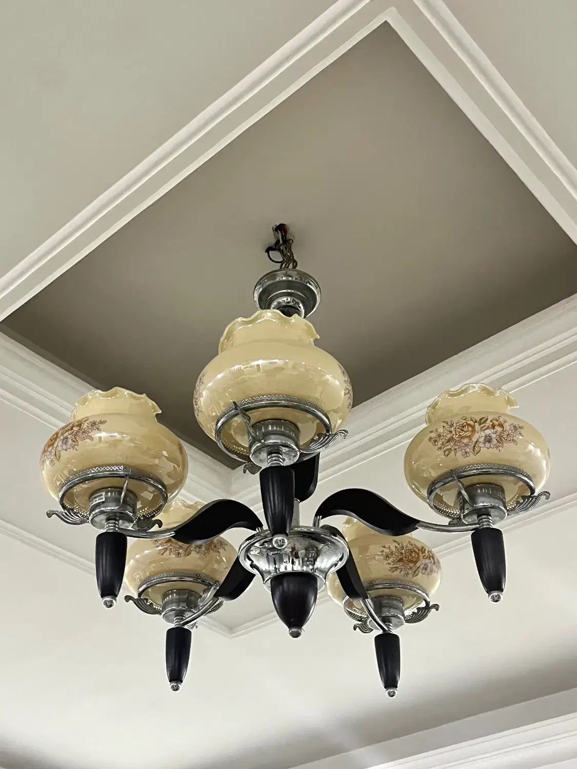 لوستر|لوستر و چراغ آویز|اسلامشهر, شهرک سالور|دیوار