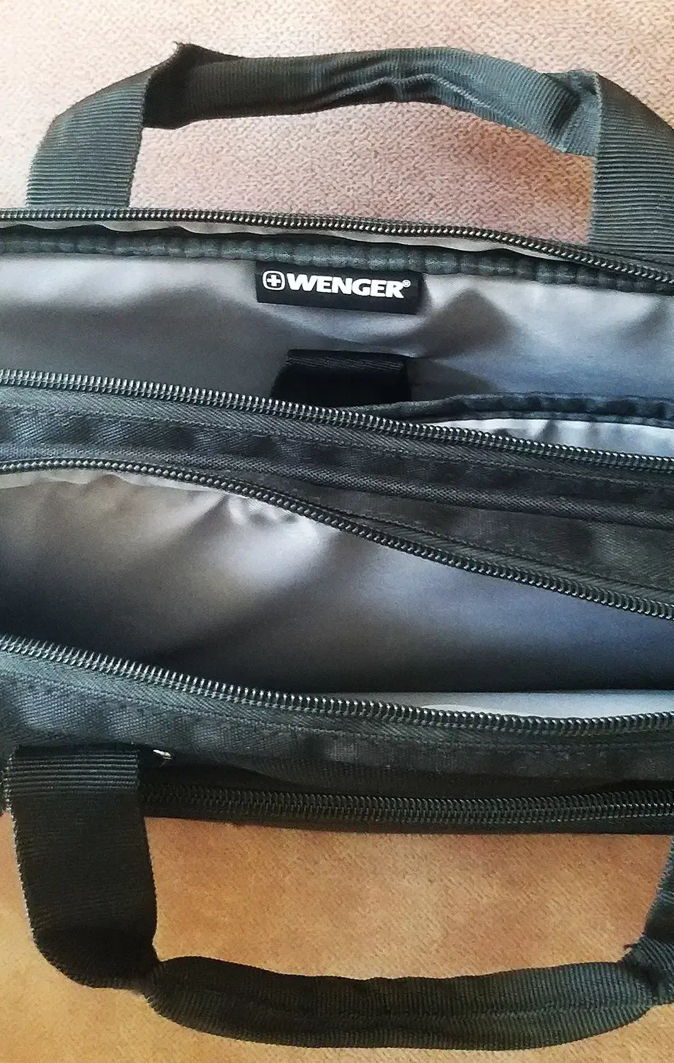 کیف اداری-رودوشی Wenger اوریجینال|کیف، کفش، کمربند|کرج, گلشهر|دیوار