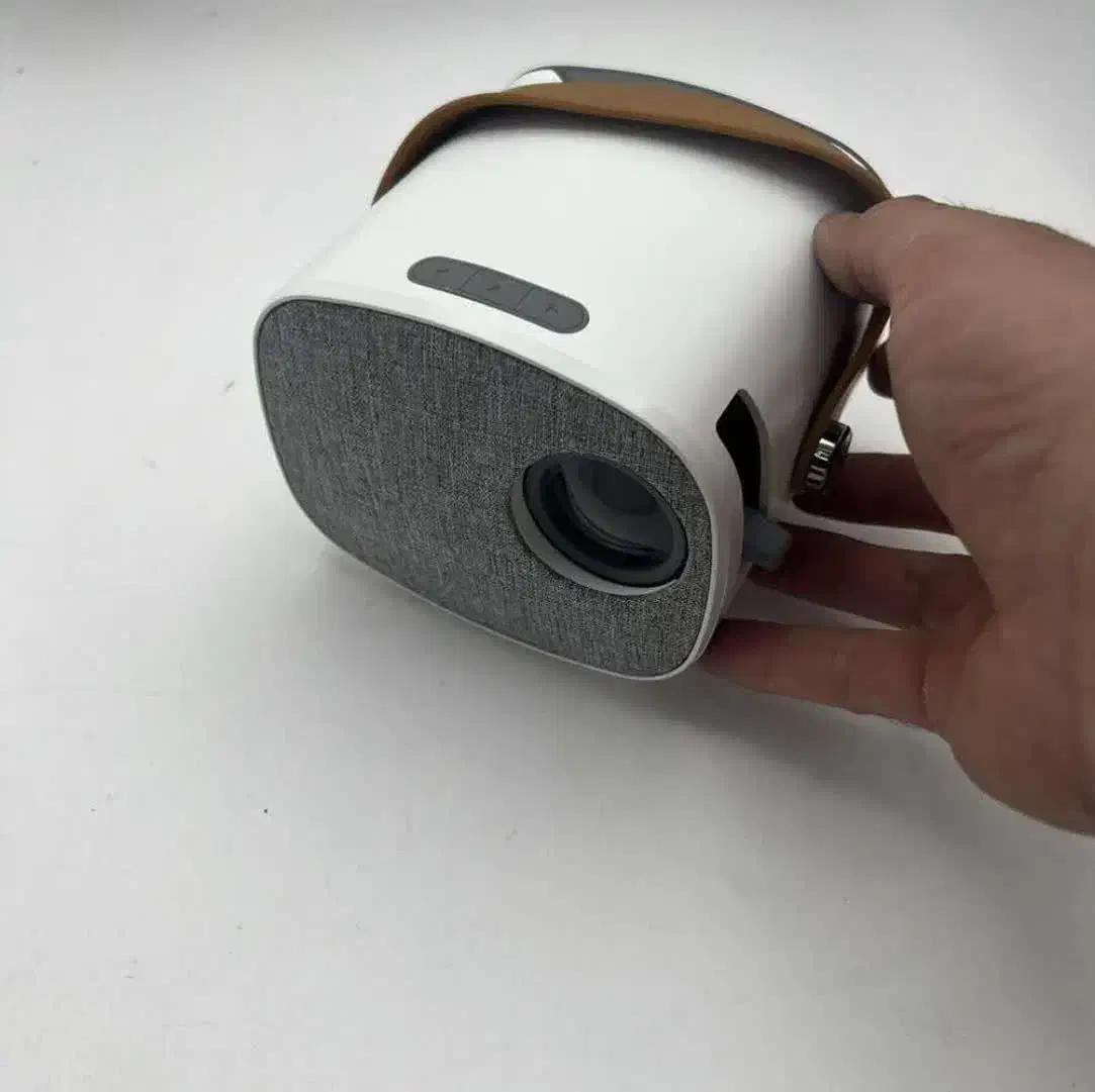 مینی ویدیو پروژکتور در حد نو|تلویزیون و پروژکتور|ری, حمزه‌آباد|دیوار