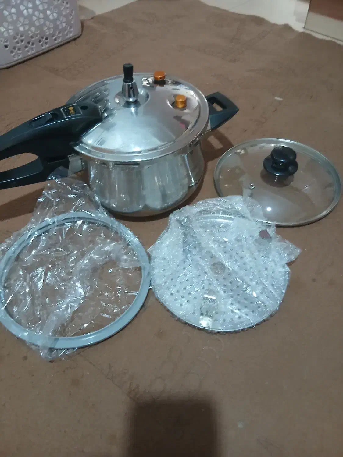 زودپزاستیل درحدنو|ظروف پختوپز|کاشان, باغ ماجد|دیوار