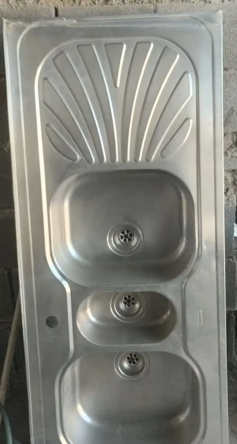 سینک ظرف شویی تمیز بدون خط و خش|آب‌چکان و نظم‌دهنده ظروف|رامهرمز, |دیوار