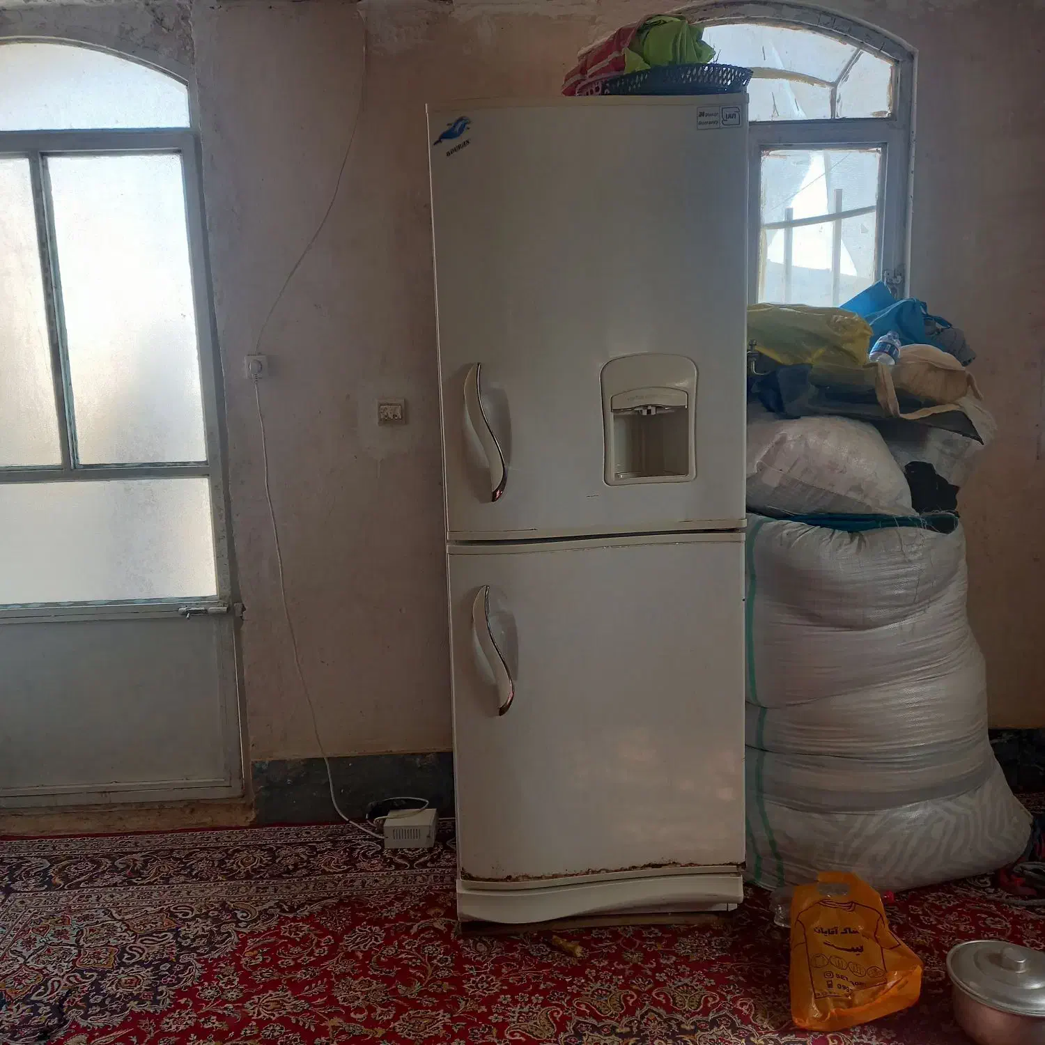 بخاطر کمبود جا میفروشمشکاملا سالمه|یخچال و فریزر|سلفچگان, |دیوار