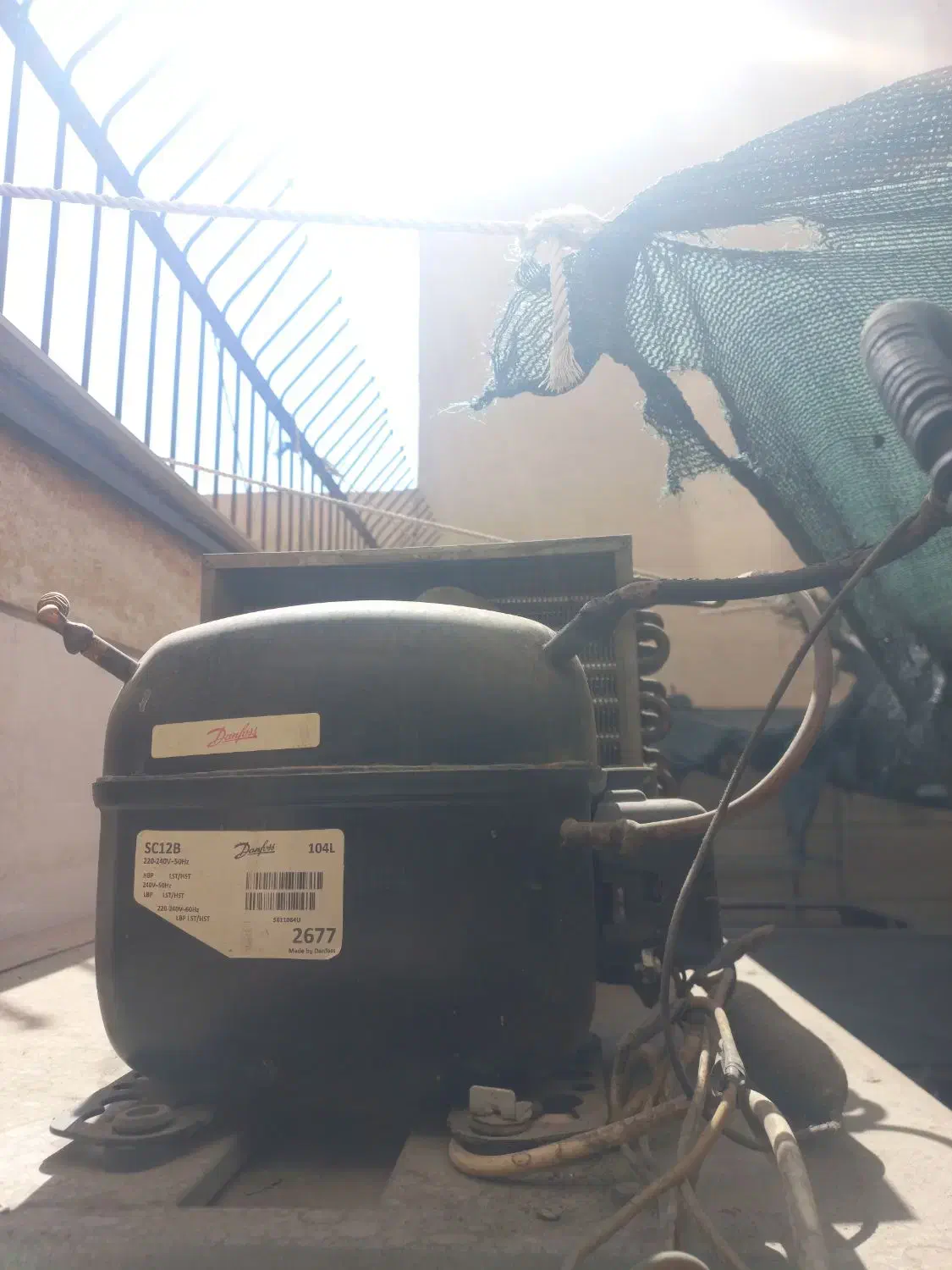 یخچال ۱۲۰ ۲طرف نما|کافی‌شاپ و رستوران|شاهین‌شهر, خانه کارگر|دیوار