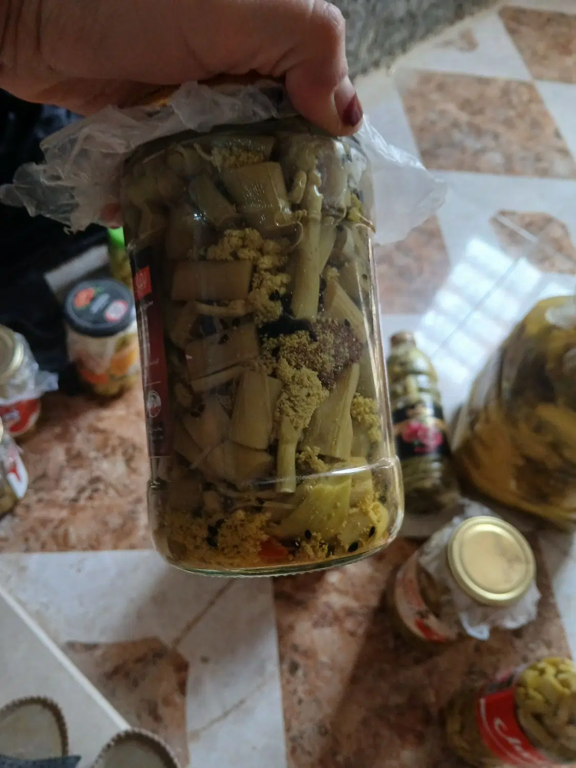 ترشی|خوردنی و آشامیدنی|پادنا, |دیوار