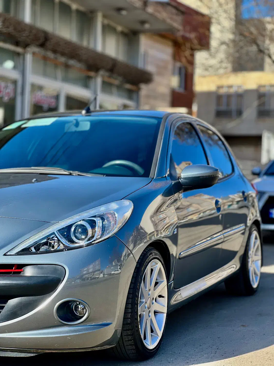 ۲۰۷ دنده‌ای|خودرو سواری و وانت|تبریز, |دیوار