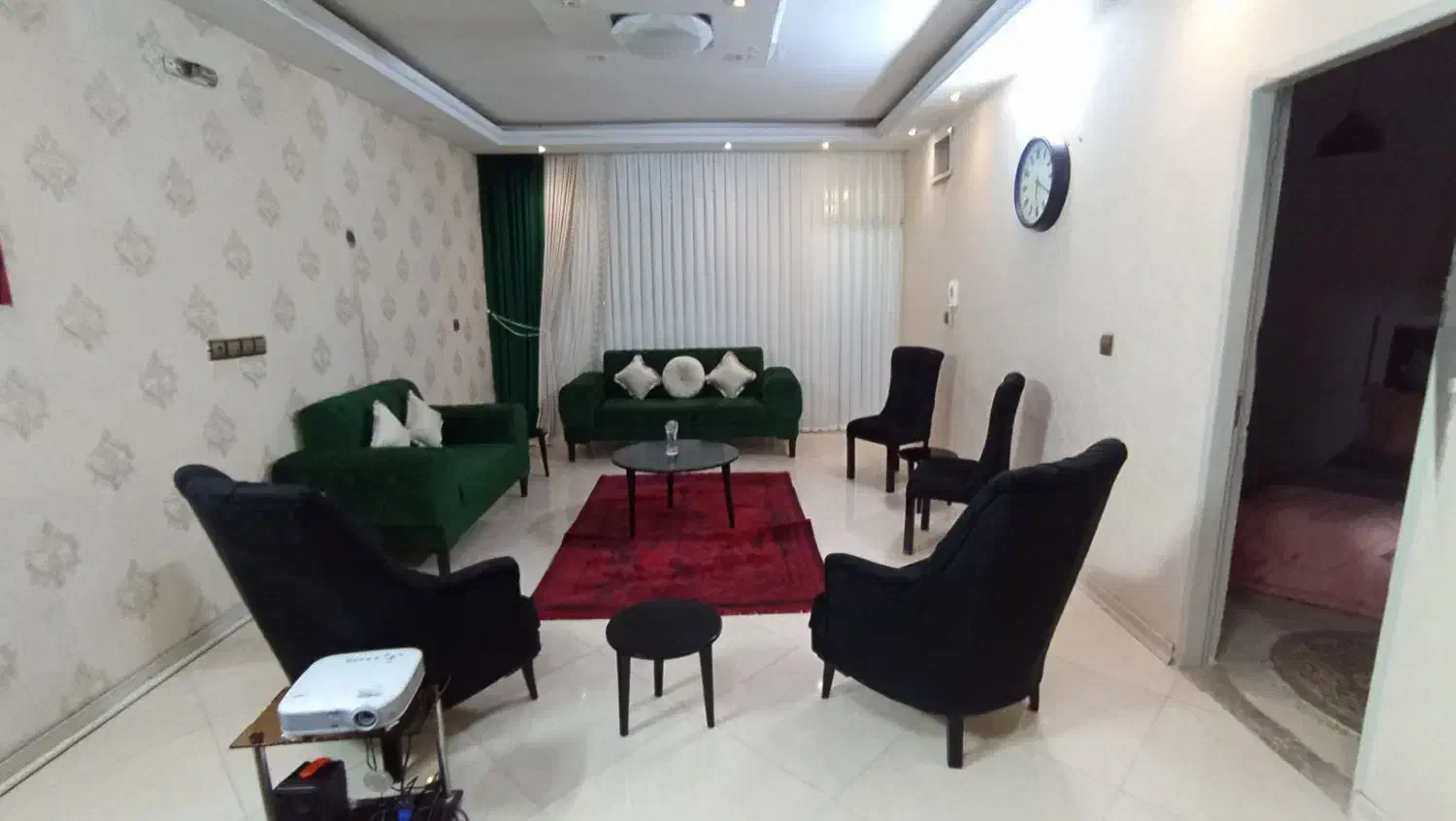 آگهی روزانه|اجارهٔ کوتاه‌مدت آپارتمان و سوئیت|ورامین, ورامین|دیوار