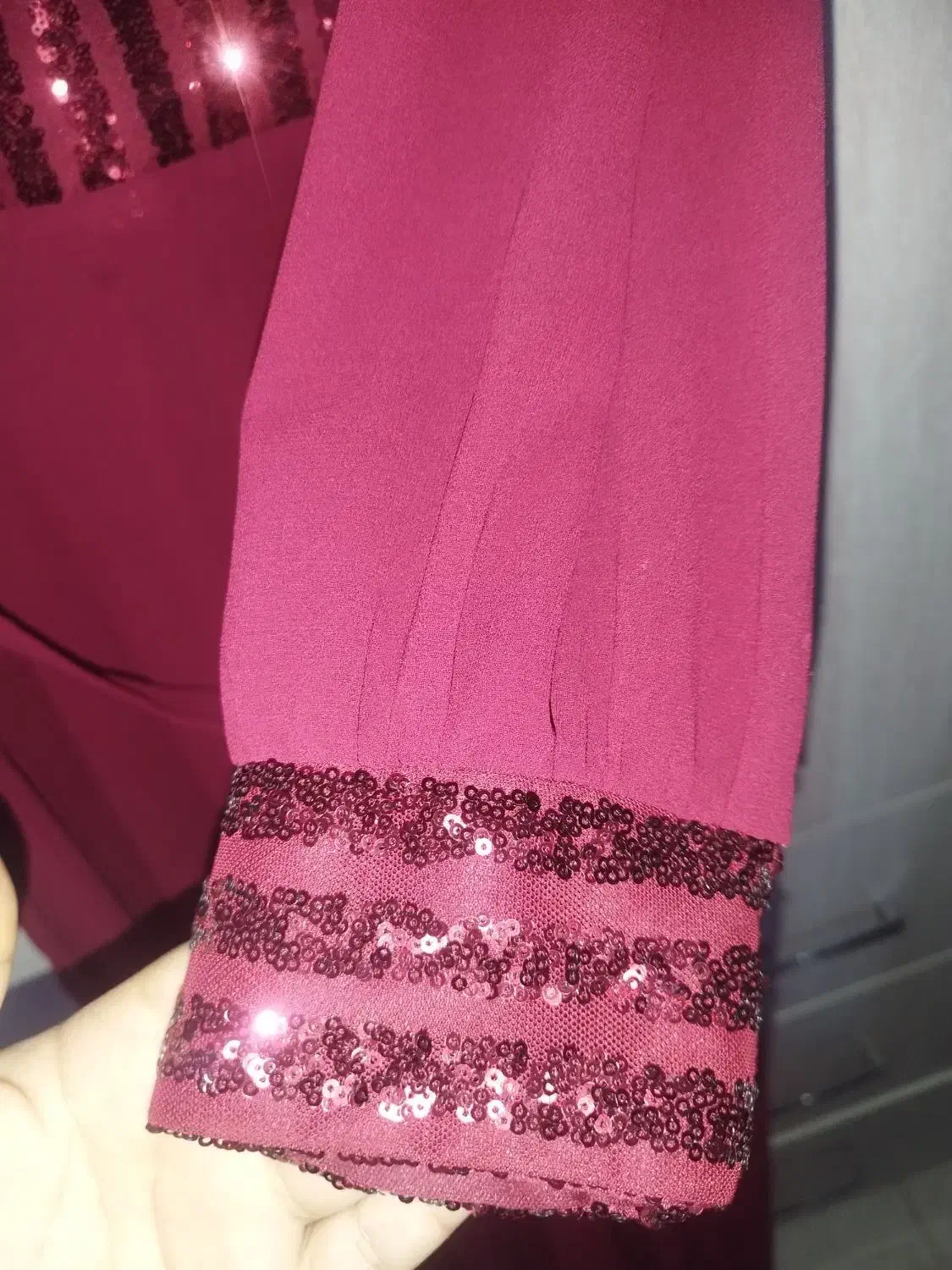 لباس|لباس|بندر دیر, |دیوار