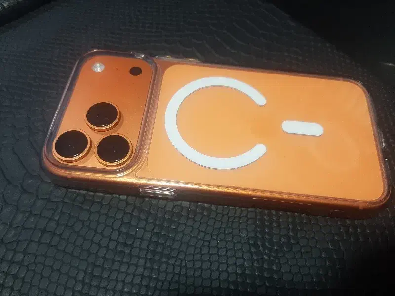 موبایل آیفون ۱۷ پرومکس ۲۵۶ zaa|موبایل|اراک, |دیوار