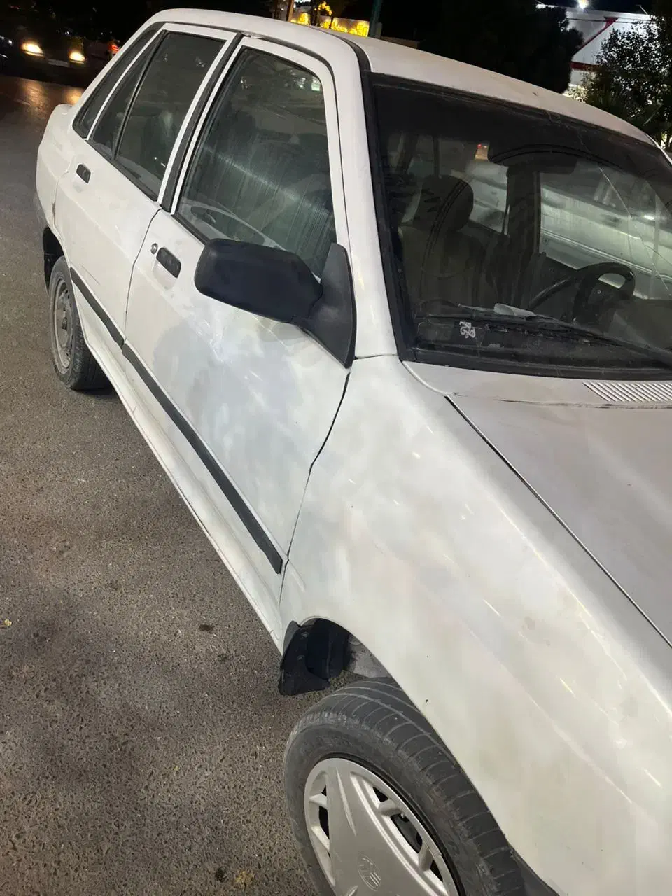 پرایدمدل ۸۱ سفید|خودرو سواری و وانت|یزد, |دیوار